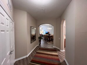 Interior - Orlando Resort Across from Universal Epic Universe (Orlando)