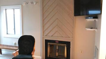 Condo, Multiple Beds (10-203) | Living room