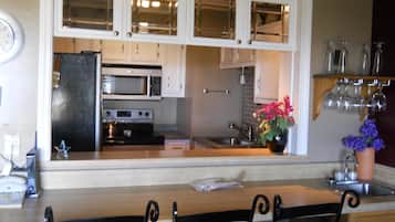 Condo, nhiều giường (514) | Bếp riêng | Tủ lạnh, lò vi sóng, bếp nấu, máy rửa bát