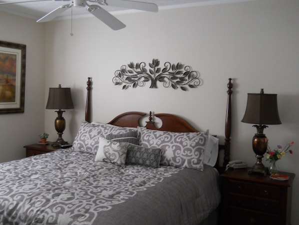 Condo, Multiple Beds (535)