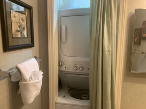 Condo, Multiple Beds (635)