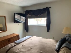 Condo, Multiple Beds (Sugar Ski & Country Club Unit 225 Sil) | 2 bedrooms, free WiFi, bed sheets