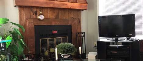 Condo, varias camas (Sugar Ski & Country Club Unit 811 Gol) | Sala de estar