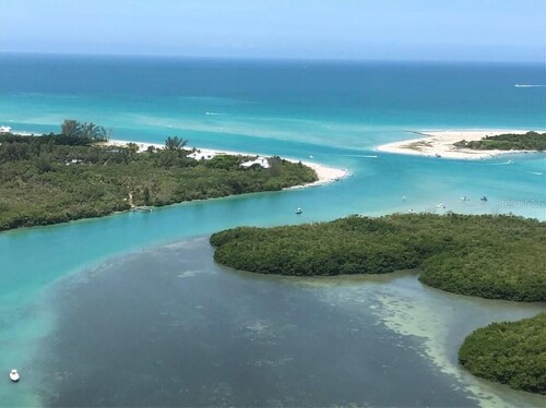 LEMON BAY HIDEAWAY - Gorgeous 3/2 with Boat Dock on Lemon Bay!