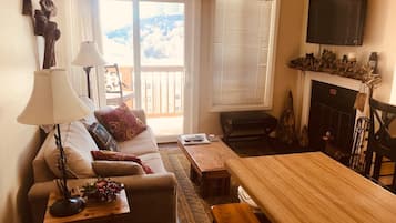 Condo, Multiple Beds (135) | Living room | TV
