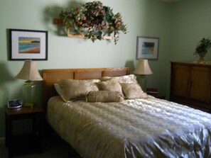 Condo, Multiple Beds (Sugar Ski & Country Club Unit 234 Sil) | 1 bedroom, iron/ironing board, free WiFi, bed sheets - Sugar Ski & Country Club Unit 234 Silver (Banner Elk)