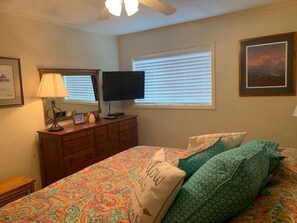 Condo, Multiple Beds (Sugar Ski & Country Club Unit 433 Gol) | 2 bedrooms, iron/ironing board, free WiFi, bed sheets