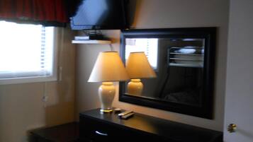 Kondominium, Beberapa Tempat Tidur (Sugar Ski & Country Club Unit 511 Gol) | 2 kamar tidur, setrika/meja setrika, Wi-Fi gratis, dan seprai linen