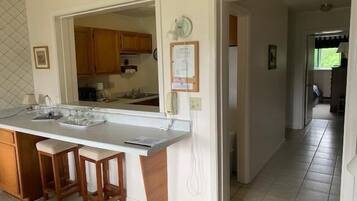 Kondominium, Beberapa Tempat Tidur (625) | Dapur pribadi | Lemari es, microwave, kompor, dan mesin pencuci piring