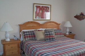 Condo, Multiple Beds (Sugar Ski & Country Club Unit 822 Sil) | 2 bedrooms, iron/ironing board, free WiFi, bed sheets - Sugar Ski & Country Club Unit 822 Silver (Banner Elk)