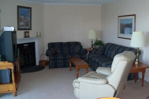 Condo, Multiple Beds (Sugar Ski & Country Club Unit 822 Sil) | Living room | TV - Sugar Ski & Country Club Unit 822 Silver (Banner Elk)