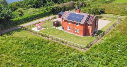 Old Alton Hall Farmhouse