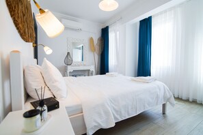 Quarto superior | Wi-Fi de cortesia, roupa de cama