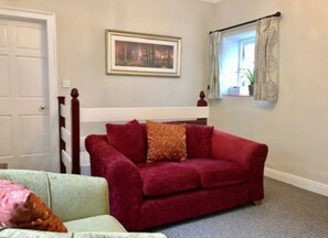 Flat-screen TV, fireplace