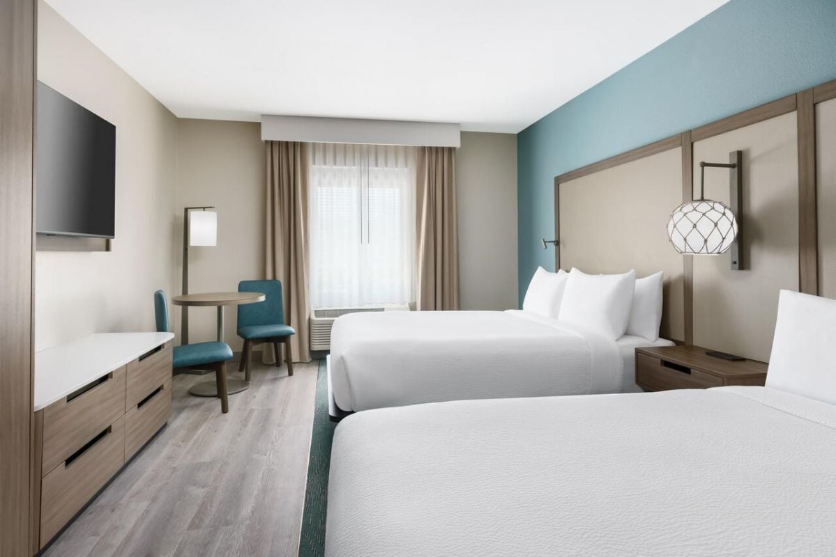 Comfort & Convenience! 3 Great Units Near Florida Keys Aquarium Encounters