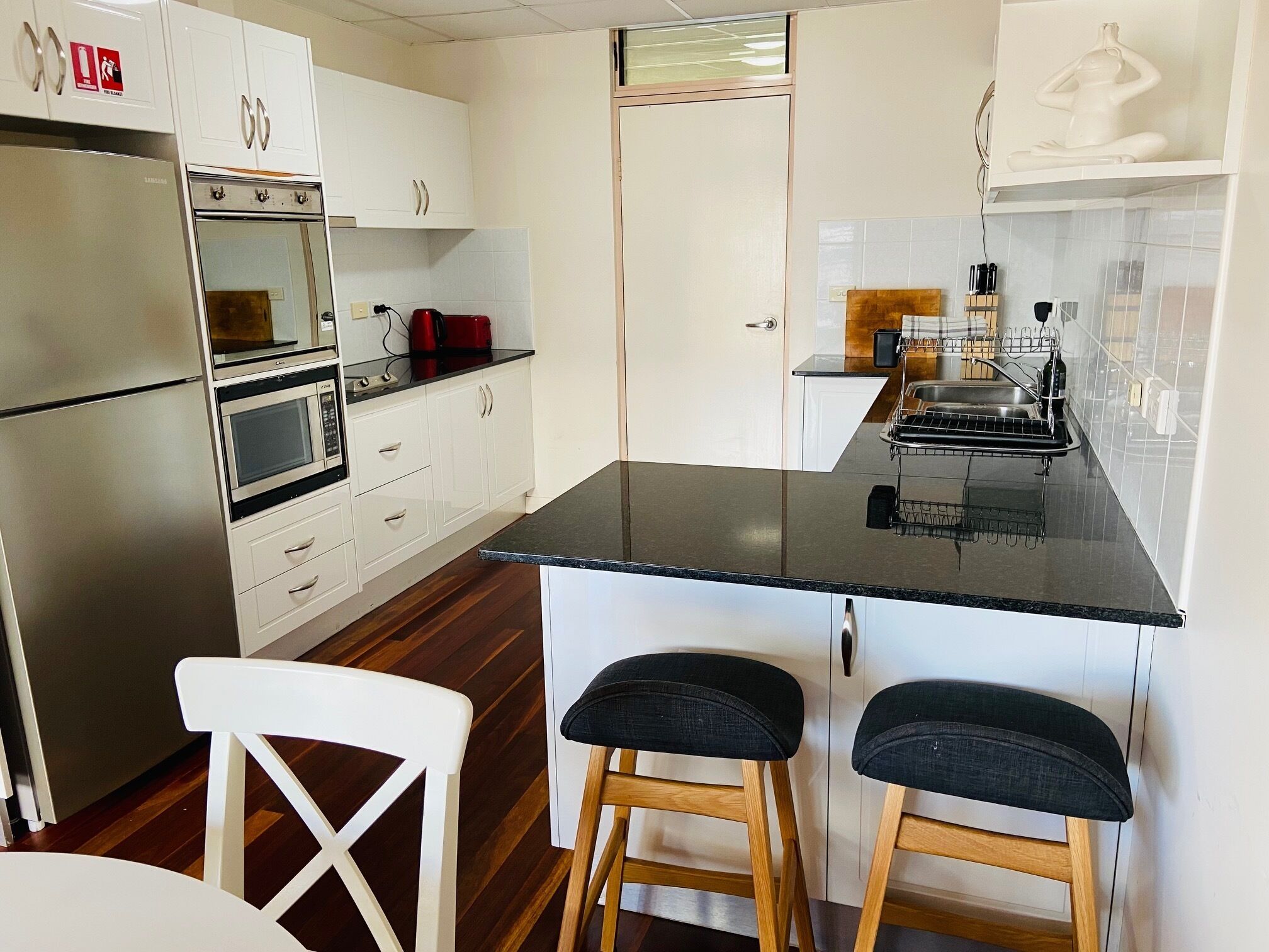 Riverfront Dream on the Hawkesbury - WATER VIEWS — image 17