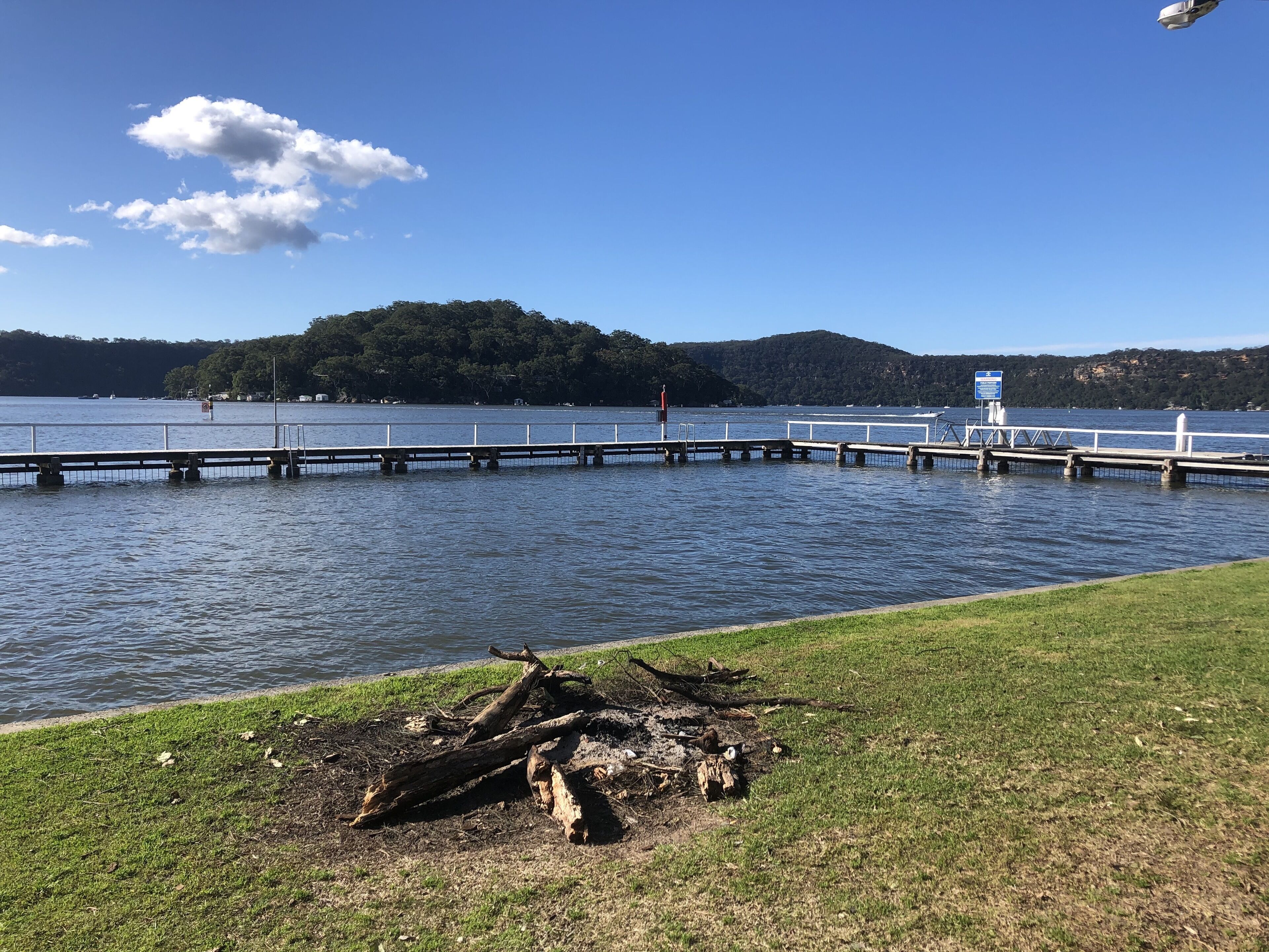 Riverfront Dream on the Hawkesbury - WATER VIEWS — image 4
