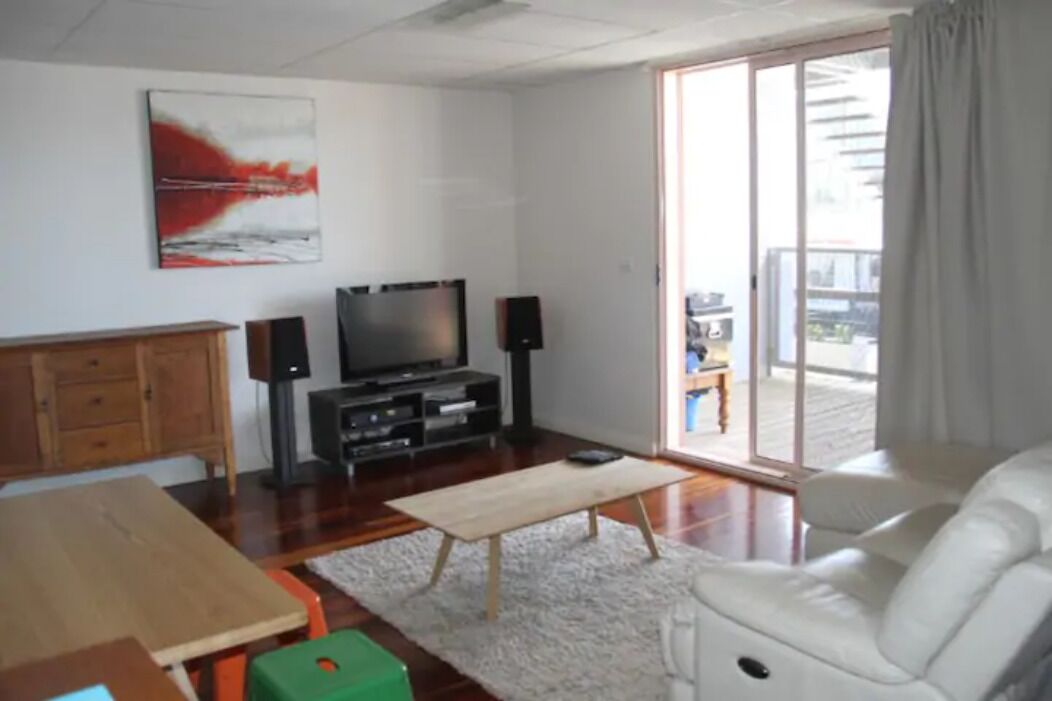 Riverfront Dream on the Hawkesbury - WATER VIEWS — image 9