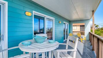 House (Atlantic Splash) | Balcony