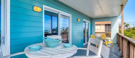 House (Atlantic Splash) | Balcony