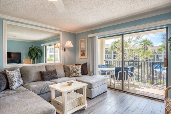 Condo (Ocean Villas #83) | Living room | TV