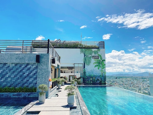 Potique Hotel