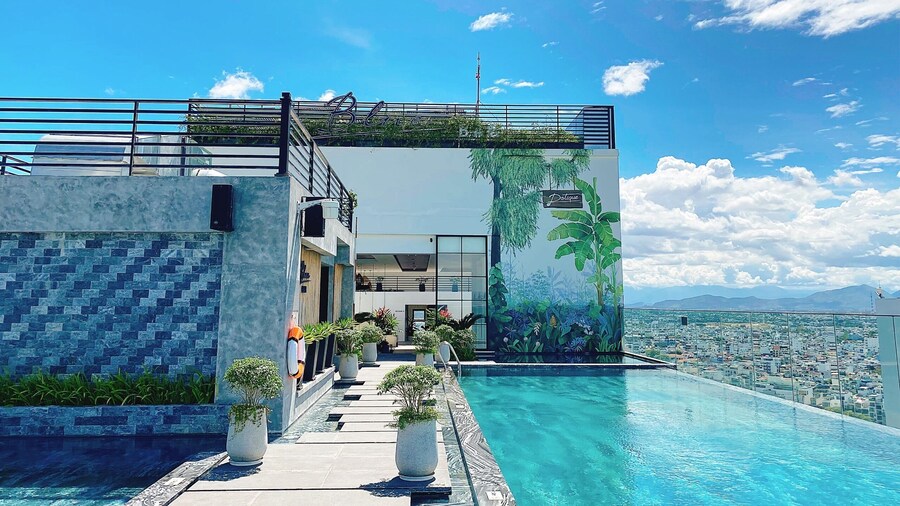 Potique Hotel