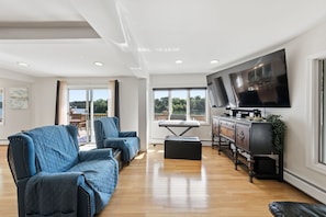 Smart TV, stereo, computer monitors, printers
