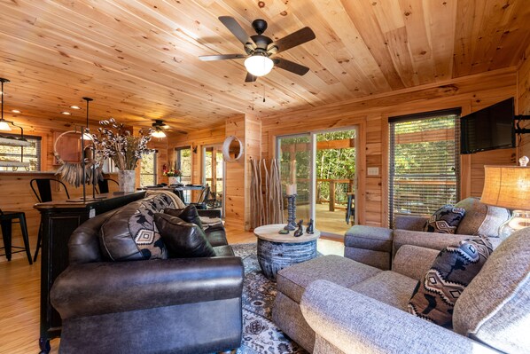 Smart TV, video games