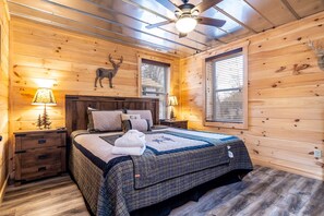 4 bedrooms, iron/ironing board, travel cot, free WiFi