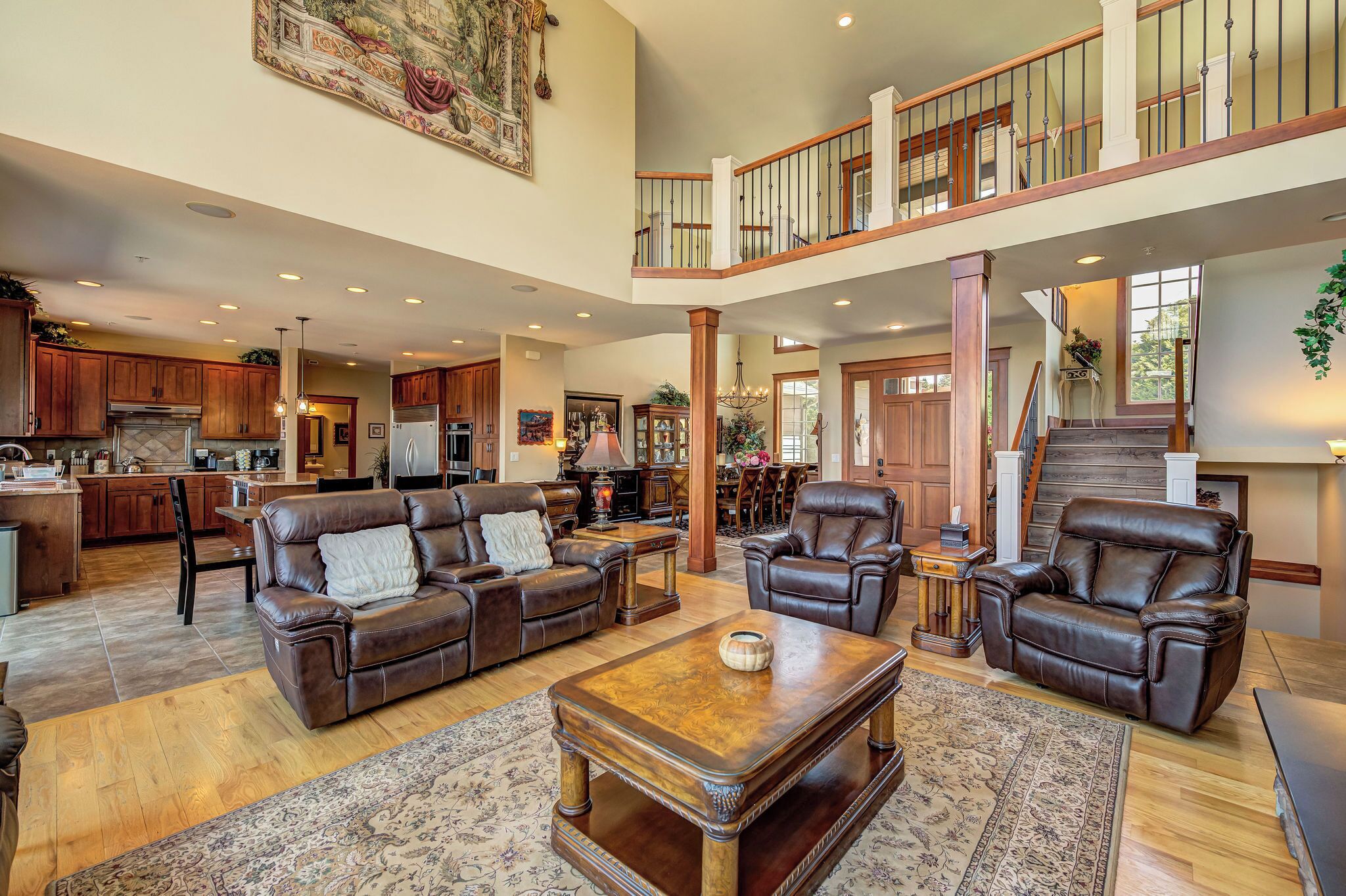 Smart-TV, Kamin, DVD-Player, Tischtennisplatte