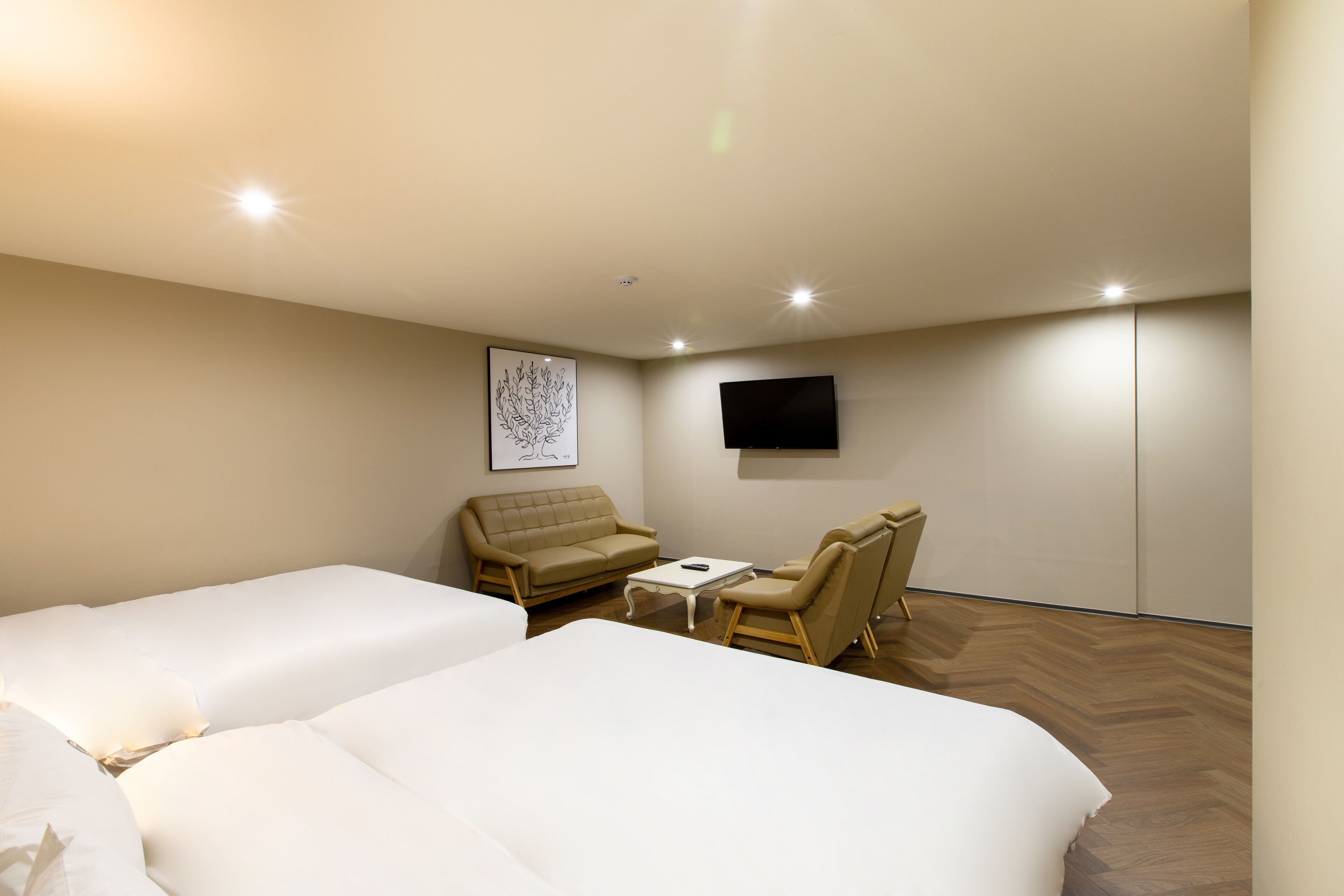Foto - Brown-Dot Hotel Minam