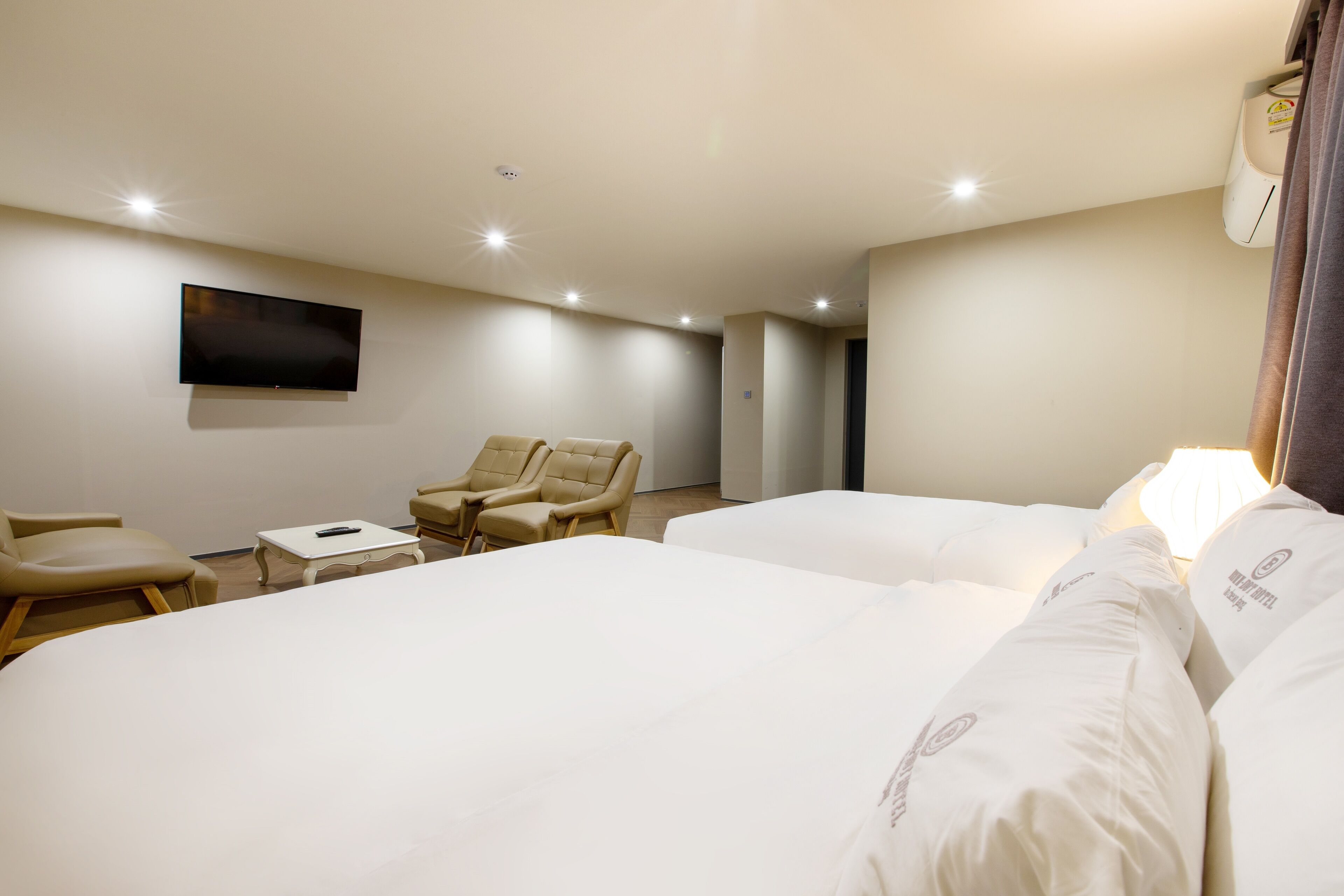 Foto - Brown-Dot Hotel Minam