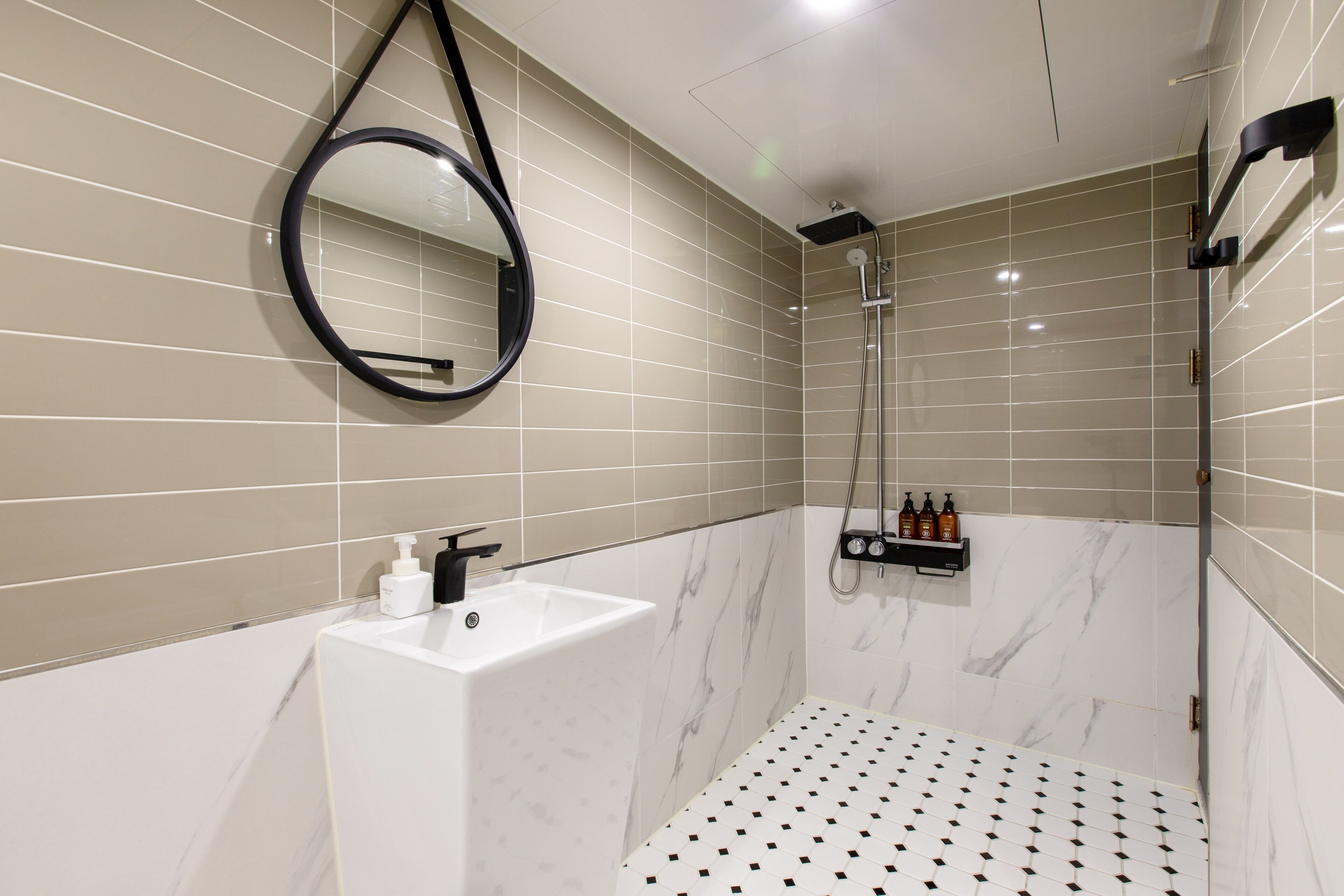 premier double room | bathroom | free toiletries, hair dryer, bathrobes, slippers