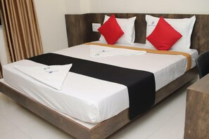 Classic Double Room - Hotel Shyam Inn (Bengaluru)