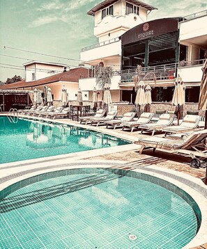 Seasonal outdoor pool