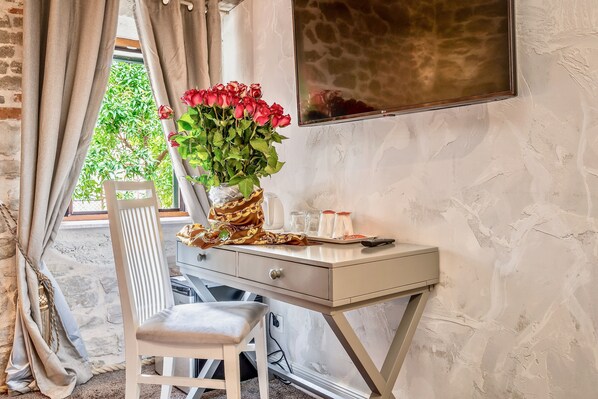 Literie de qualité supérieure, minibar, coffres-forts dans les chambres