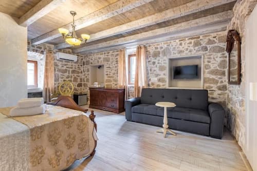 Suite studio, non-fumeur | Literie de qualité, minibar, coffre-fort, décor unique
