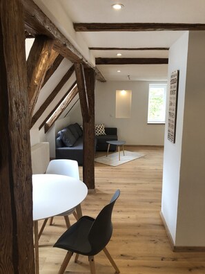 Căn hộ | Khu vực ăn uống tại phòng