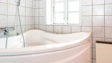 House | Spa treatment