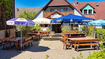 Grill-/Picknickplatz