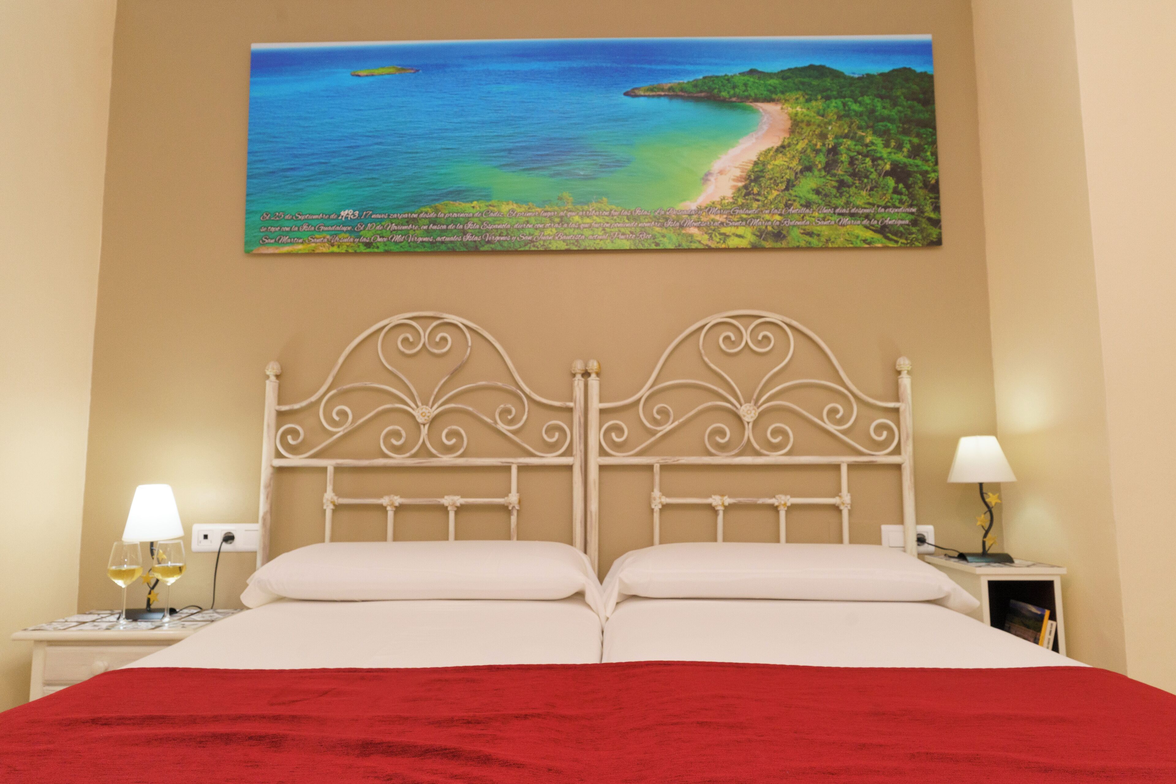 basic double room, 2 single beds | minibar, desk, laptop workspace, soundproofing