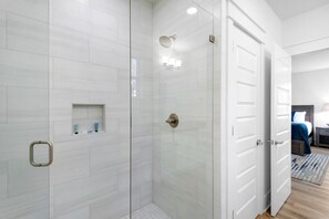 Shower, towels