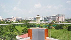 Unclassified image, 3 of 13, button - The Water View Residency (Barasat)