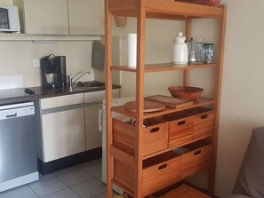 Interior - Quiet 1-bedroom apt with terrace and pool access by the lake (Le Barcarès)