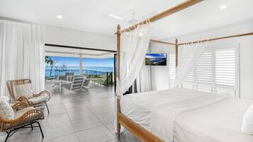 4 bedrooms, desk, iron/ironing board, free WiFi