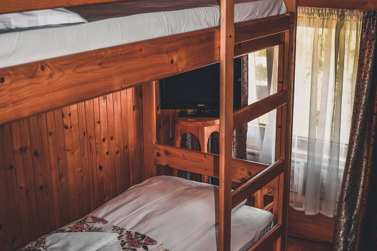 Desk, free WiFi, bed sheets