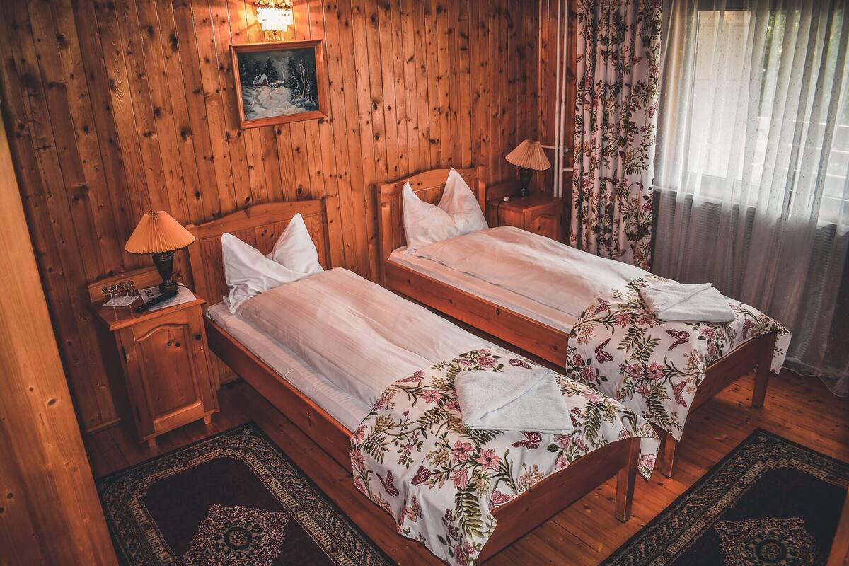 Desk, free WiFi, bed sheets