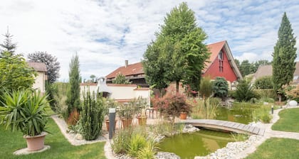 Ferienwohnung "Welte" am Bodensee mit Bergblick, Garten & Pool