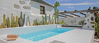 Holiday Home "Casa Pedro" with Terraces, Panoramic Sea View and Wood Stove